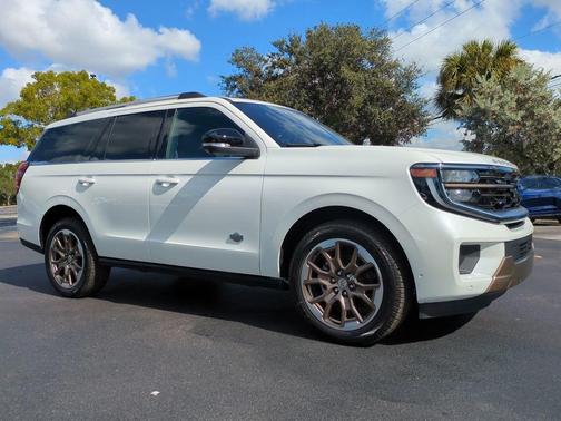 2025 Ford Expedition King Ranch