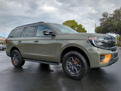 2025 Ford Expedition Tremor