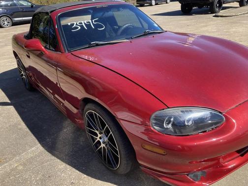 2002 Mazda MX-5 Miata Cloth