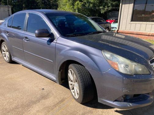 2014 Subaru Legacy Premium