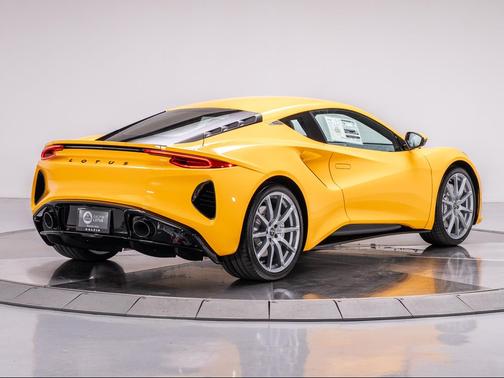 2025 Lotus Emira V6