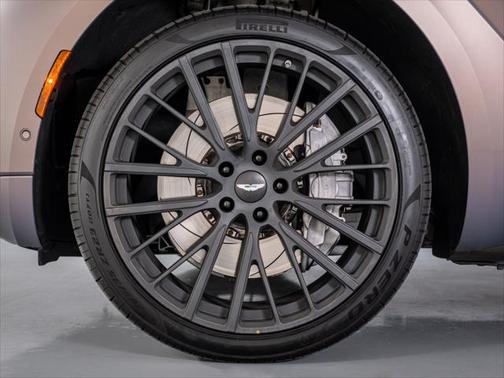 2023 Aston Martin DBX Base