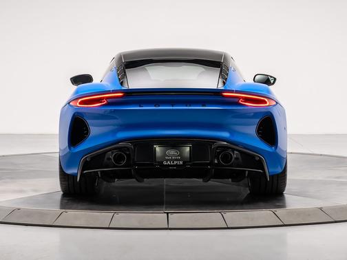 2025 Lotus Emira V6