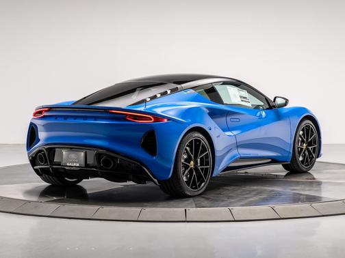 2025 Lotus Emira V6