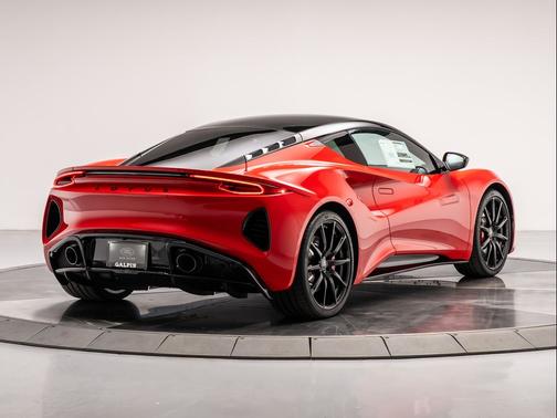 2025 Lotus Emira V6