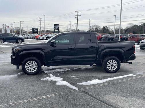 2024 Toyota Tacoma SR5