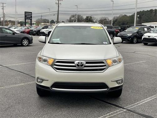2012 Toyota Highlander SE
