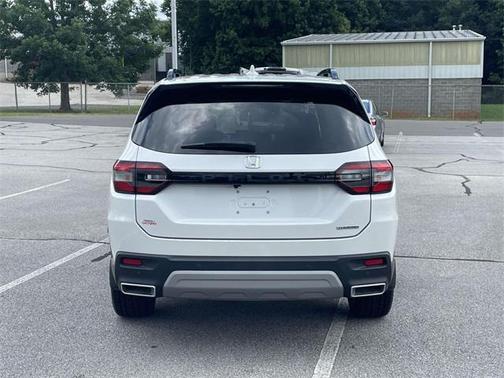 2023 Honda Pilot Touring 8-Passenger