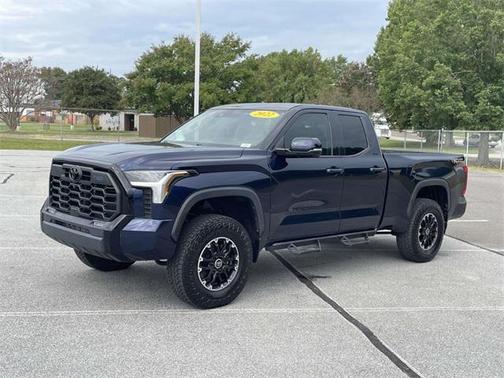 2022 Toyota Tundra SR5