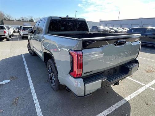 2025 Toyota Tundra Hybrid Platinum