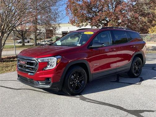 2024 GMC Terrain AT4