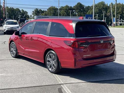 2025 Honda Odyssey Touring
