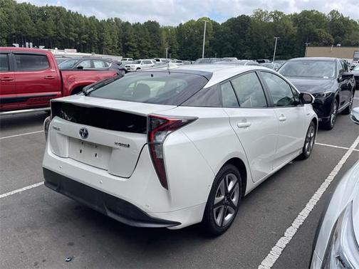 2017 Toyota Prius Three Touring