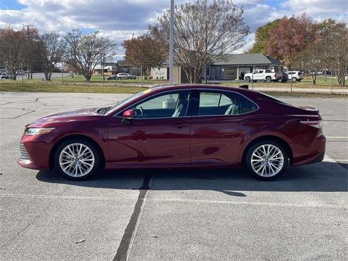 2019 Toyota Camry XLE