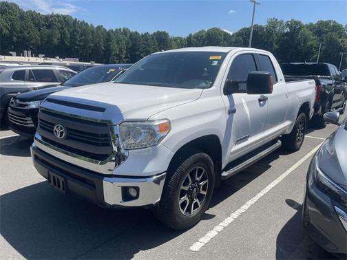 2014 Toyota Tundra SR5