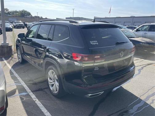 2021 Volkswagen Atlas 2.0T SE w/Technology 4MOTION