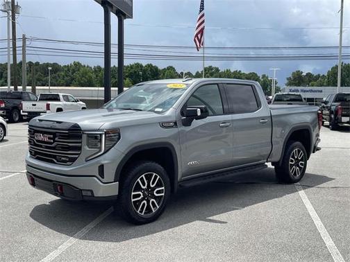 2025 GMC Sierra 1500 AT4