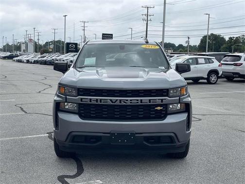 2019 Chevrolet Silverado 1500 Custom