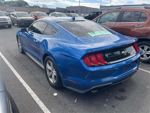 2021 Ford Mustang EcoBoost