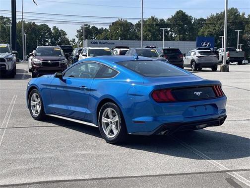 2021 Ford Mustang EcoBoost