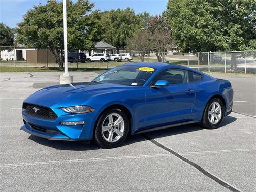2021 Ford Mustang EcoBoost