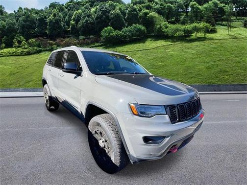 2021 Jeep Grand Cherokee Freedom Edition