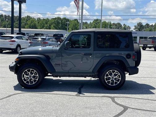 2025 Jeep Wrangler Sport