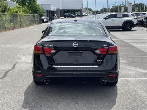 2022 Nissan Altima 2.5 SV