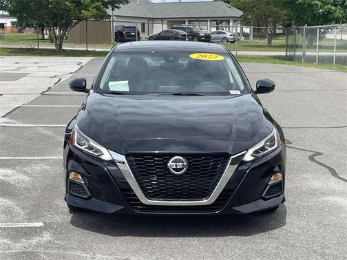 2022 Nissan Altima 2.5 SV