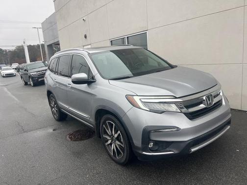 2021 Honda Pilot Touring 8-Passenger