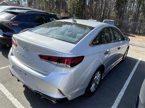 2019 Hyundai SONATA Sport