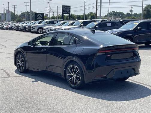2023 Toyota Prius XLE