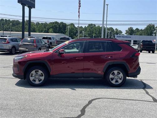 2022 Toyota RAV4 Hybrid XLE