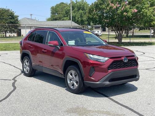 2022 Toyota RAV4 Hybrid XLE