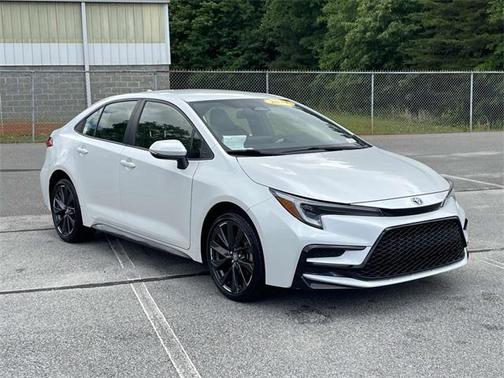 2023 Toyota Corolla Hybrid SE
