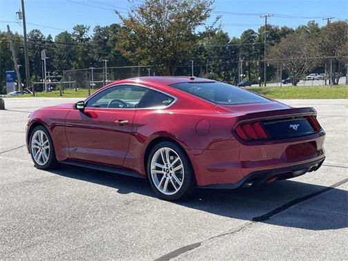 2016 Ford Mustang EcoBoost Premium