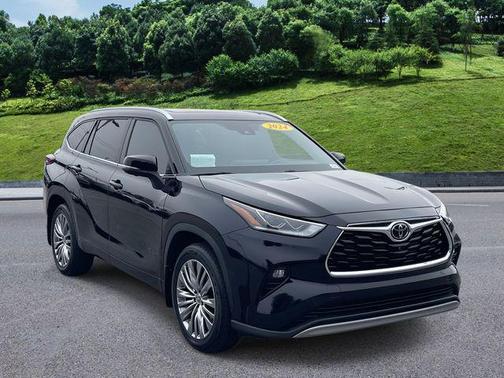 2024 Toyota Highlander Platinum