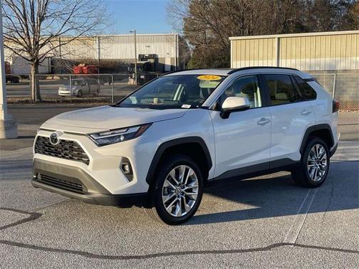 2024 Toyota RAV4 XLE Premium
