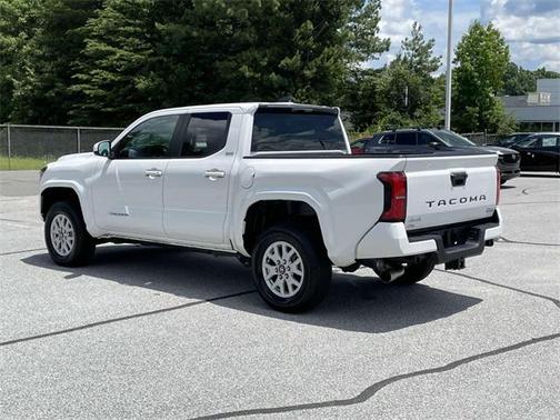 2024 Toyota Tacoma SR5