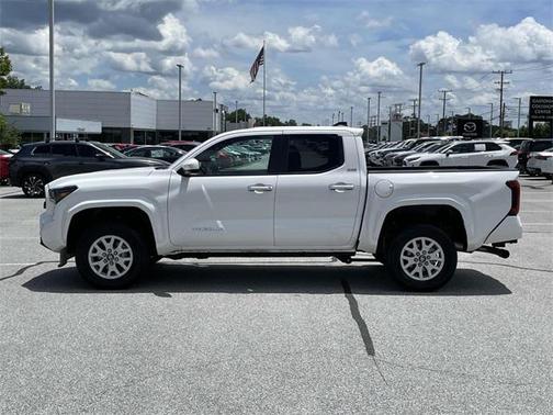 2024 Toyota Tacoma SR5