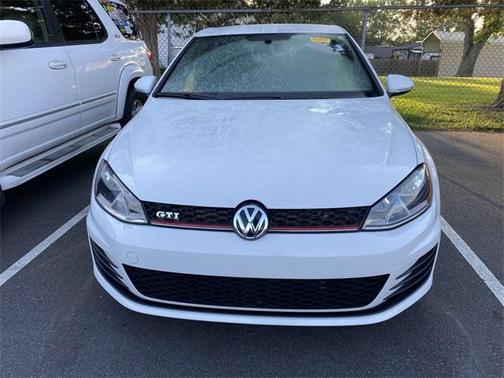 2015 Volkswagen Golf GTI 2.0T S 4-Door