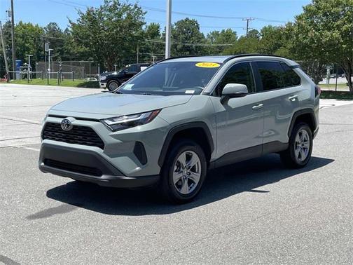 2023 Toyota RAV4 XLE