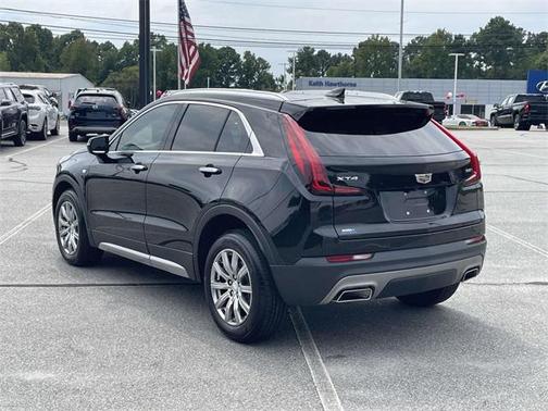 2022 Cadillac XT4 Premium Luxury