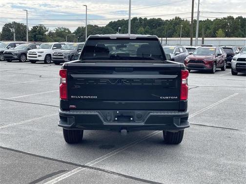 2020 Chevrolet Silverado 1500 Custom