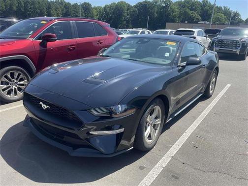 2022 Ford Mustang EcoBoost