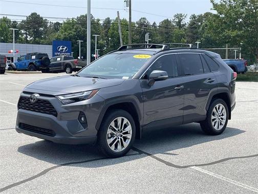 2024 Toyota RAV4 XLE Premium
