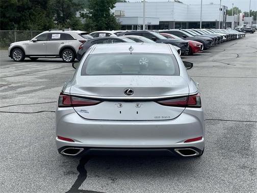 2020 Lexus ES 350 Base