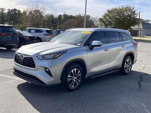 2020 Toyota Highlander XLE