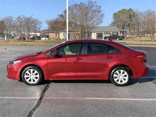 2024 Toyota Corolla Hybrid LE