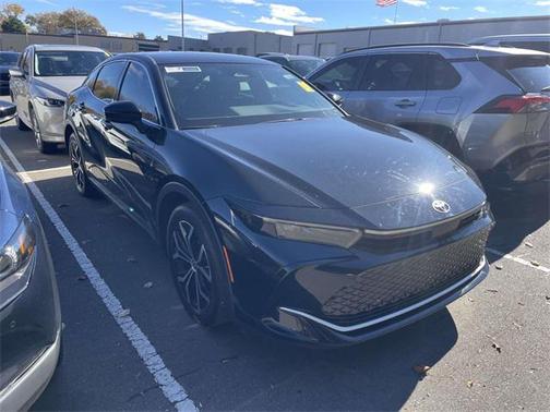 2024 Toyota Crown XLE